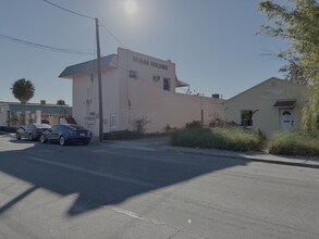 1125 Clare Ave, West Palm Beach, FL à louer Photo de l’immeuble– Image 2 sur 2