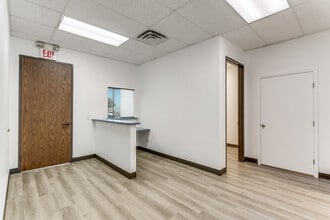 98 Briggs Ave, San Antonio, TX à louer Photo intérieure– Image 2 sur 5