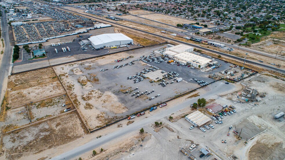 444 W Avenue H6, Lancaster, CA à louer - Photo de l’immeuble – Image 3 sur 6