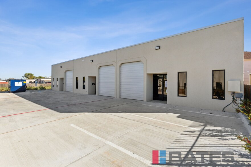4710 Carol Ln, Dallas, TX à louer - Photo de l’immeuble – Image 3 sur 20