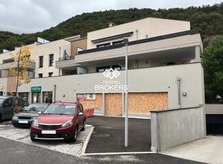 Plus de détails pour Local commercial à louer