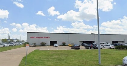 1900 Crosspoint Ave, Houston, TX à louer Photo de l’immeuble– Image 2 sur 5