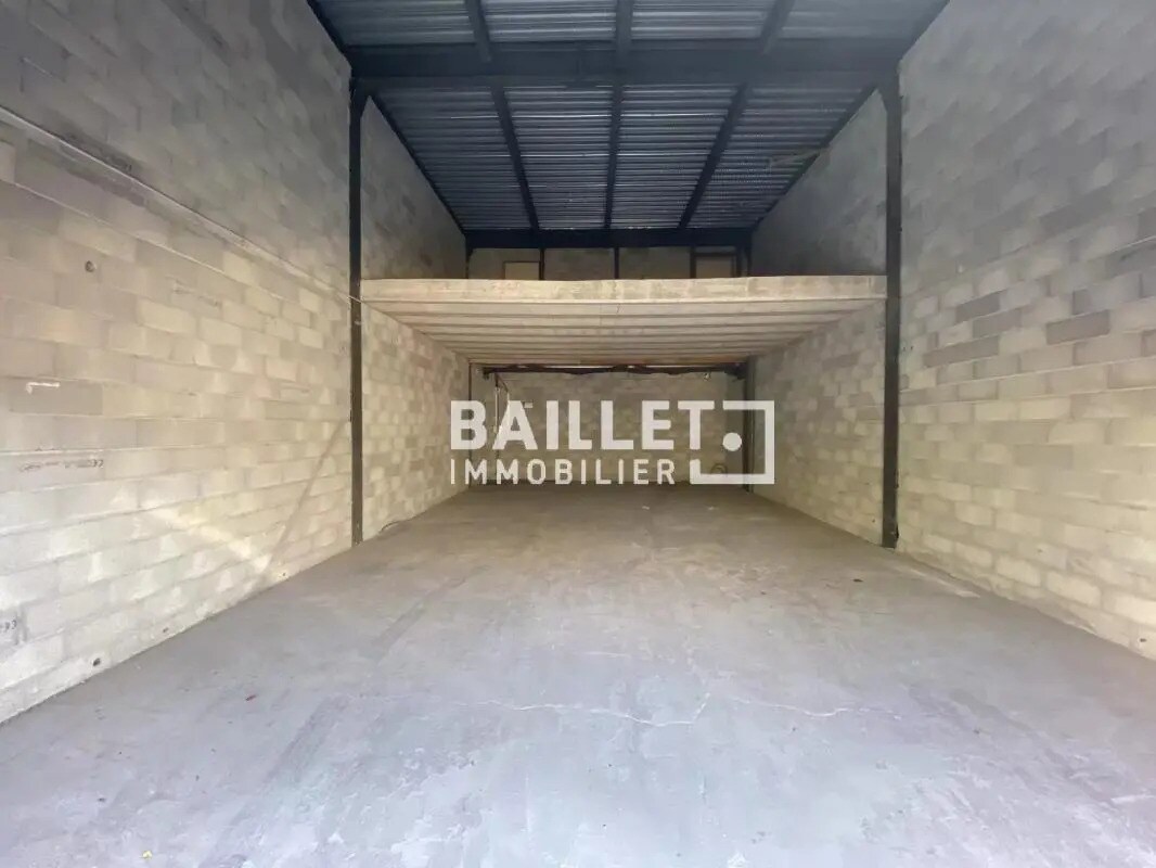 Industriel/Logistique dans Fréjus à louer Photo intérieure– Image 1 sur 5