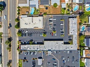 14010 Poway Rd, Poway, CA - Vue aérienne vue de carte - Image1