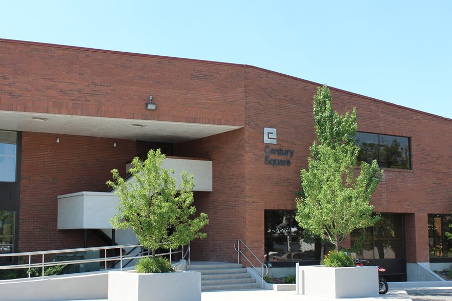 95 W 100 S, Logan, UT à louer - Photo de l’immeuble – Image 2 sur 9