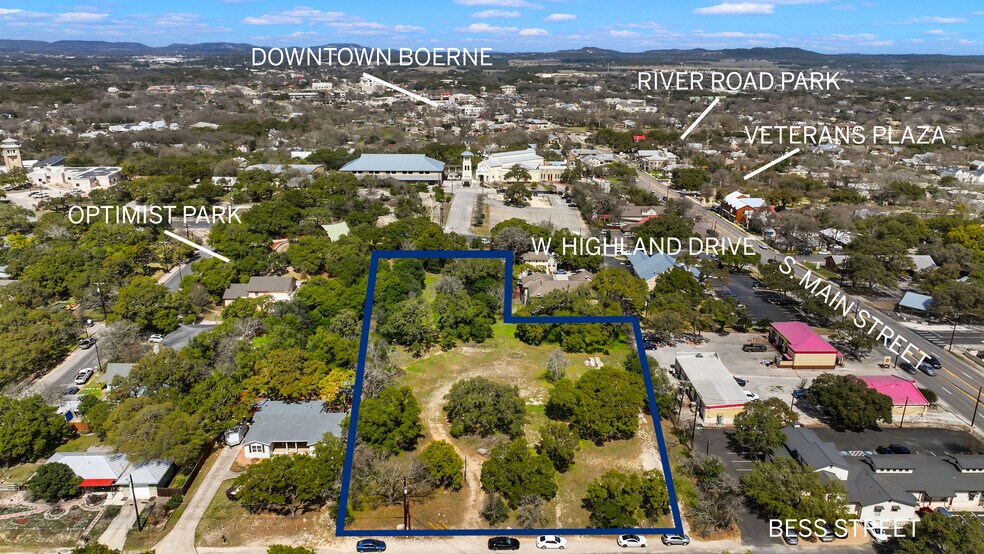 116 Bess St, Boerne, TX à vendre - Photo de l’immeuble – Image 3 sur 24