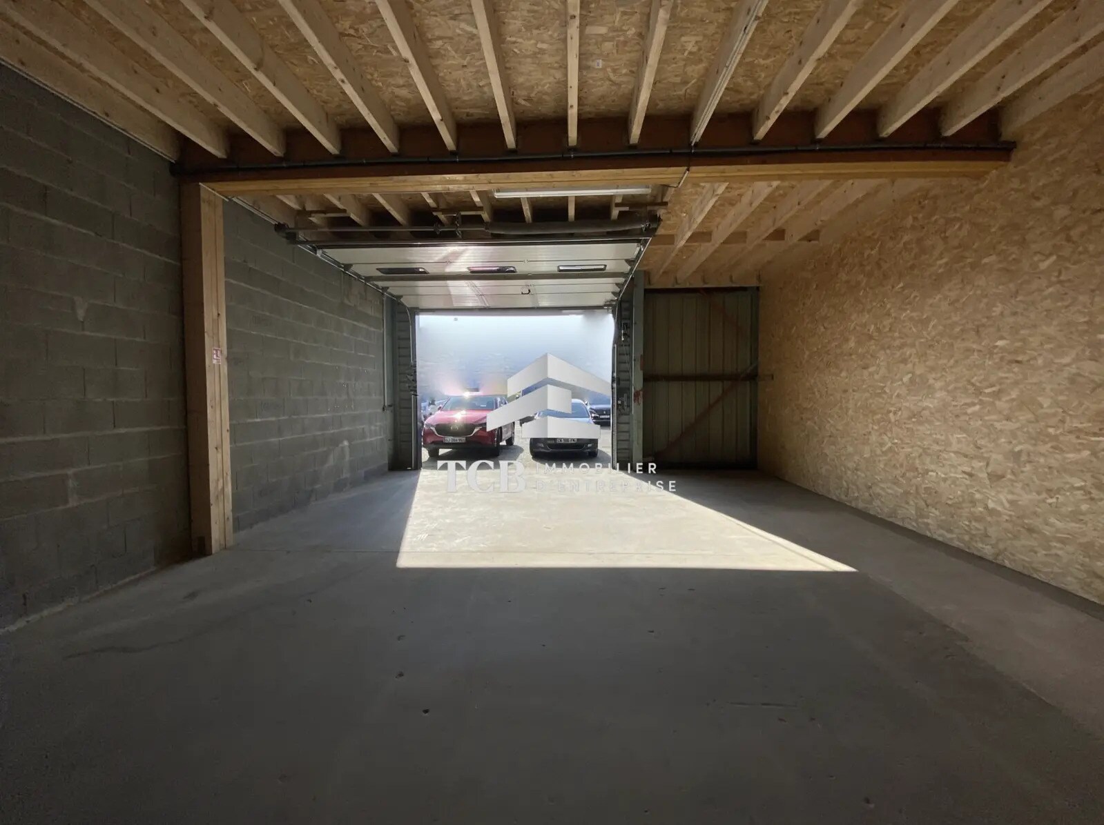 Local d’activités dans Couëron à louer Photo intérieure– Image 1 sur 5