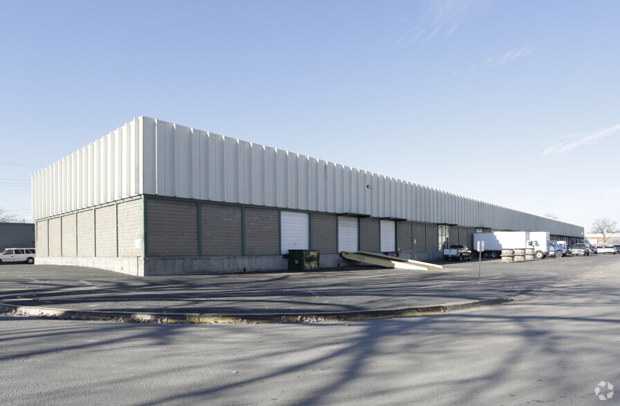 1500-1548 Erie St, North Kansas City, MO à louer - Photo principale – Image 1 sur 5