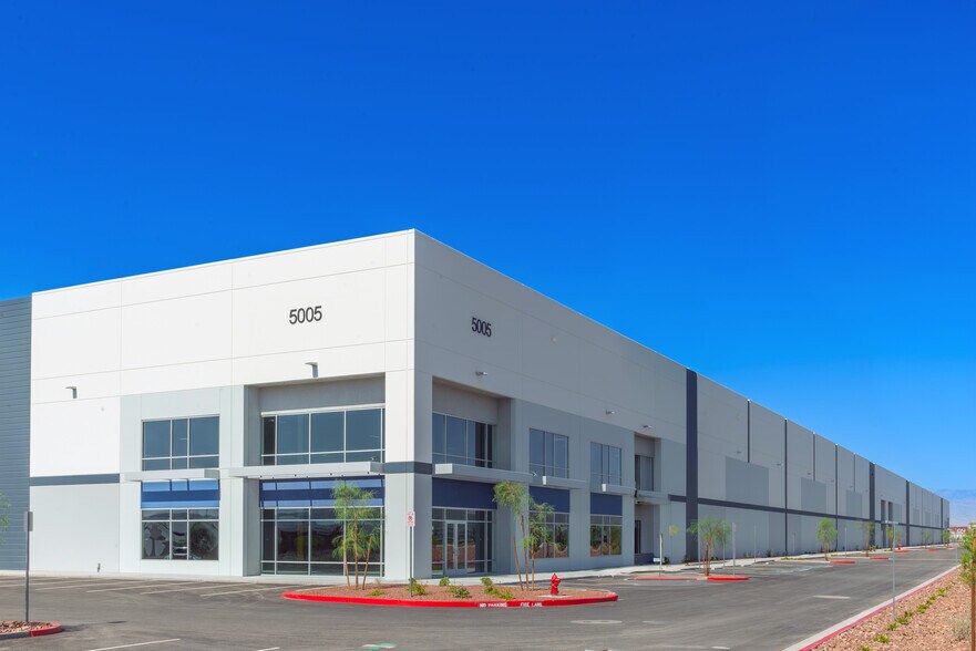 5005 E North Belt Rd, Las Vegas, NV à louer - Photo de l’immeuble – Image 2 sur 7