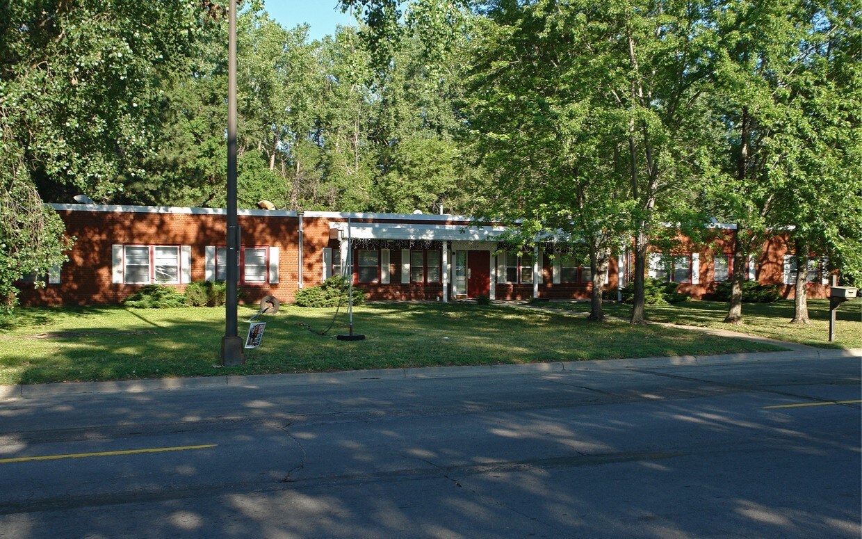 1609 Jackson St, Saint Paul, MN à vendre Photo de l’immeuble– Image 1 sur 3