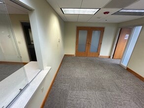 245 Main St, Racine, WI à louer Photo intérieure– Image 1 sur 10