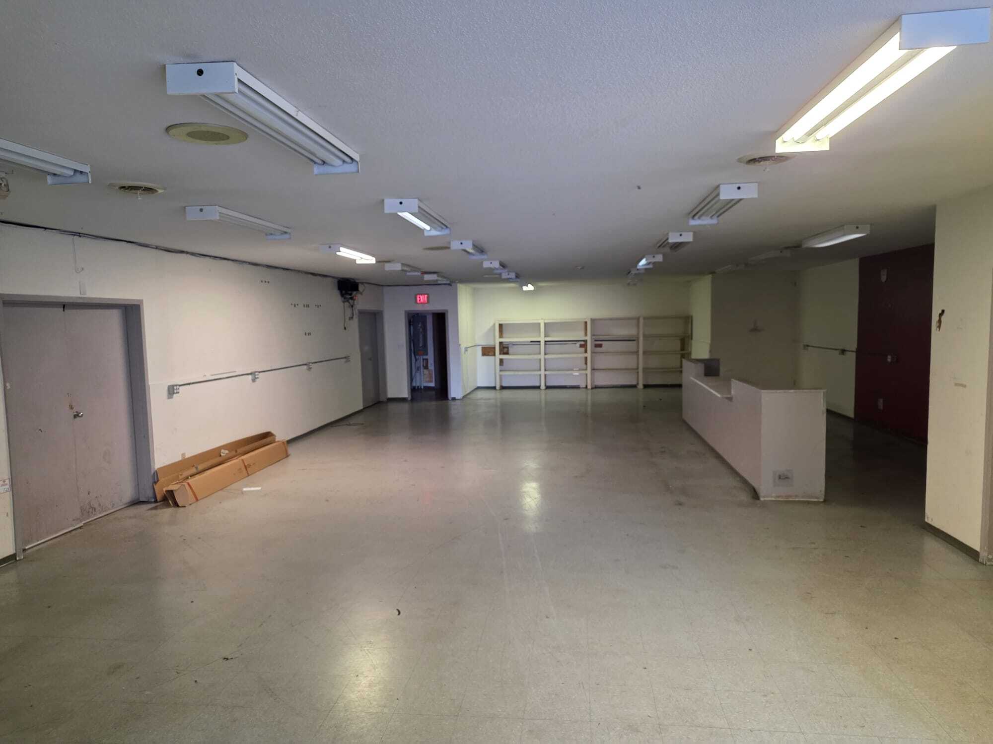 13018 80 Av, Surrey, BC à louer Photo intérieure– Image 1 sur 28