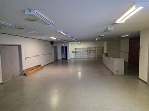 13018 80 Av, Surrey, BC à louer Photo intérieure– Image 1 sur 28