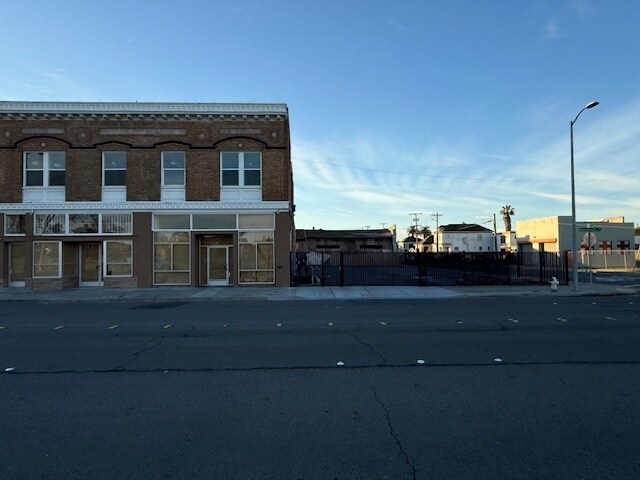 512 Macdonald Ave, Richmond, CA à louer - Photo de l’immeuble – Image 3 sur 4