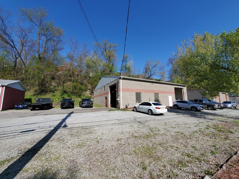 630 Long Rd, Pittsburgh, PA à vendre - Photo de l’immeuble – Image 2 sur 41