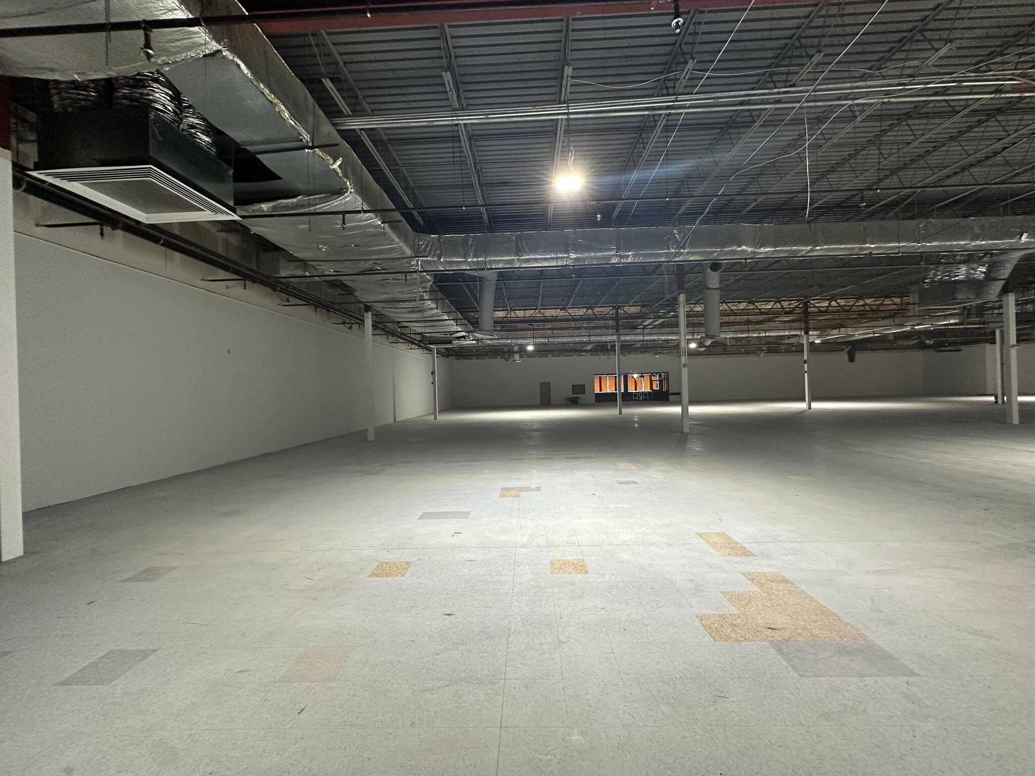 71-101 Carver Rd, Plymouth, MA à louer Photo intérieure– Image 1 sur 2