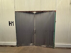 5625 E Firestone Blvd, South Gate, CA à louer Photo intérieure– Image 1 sur 3