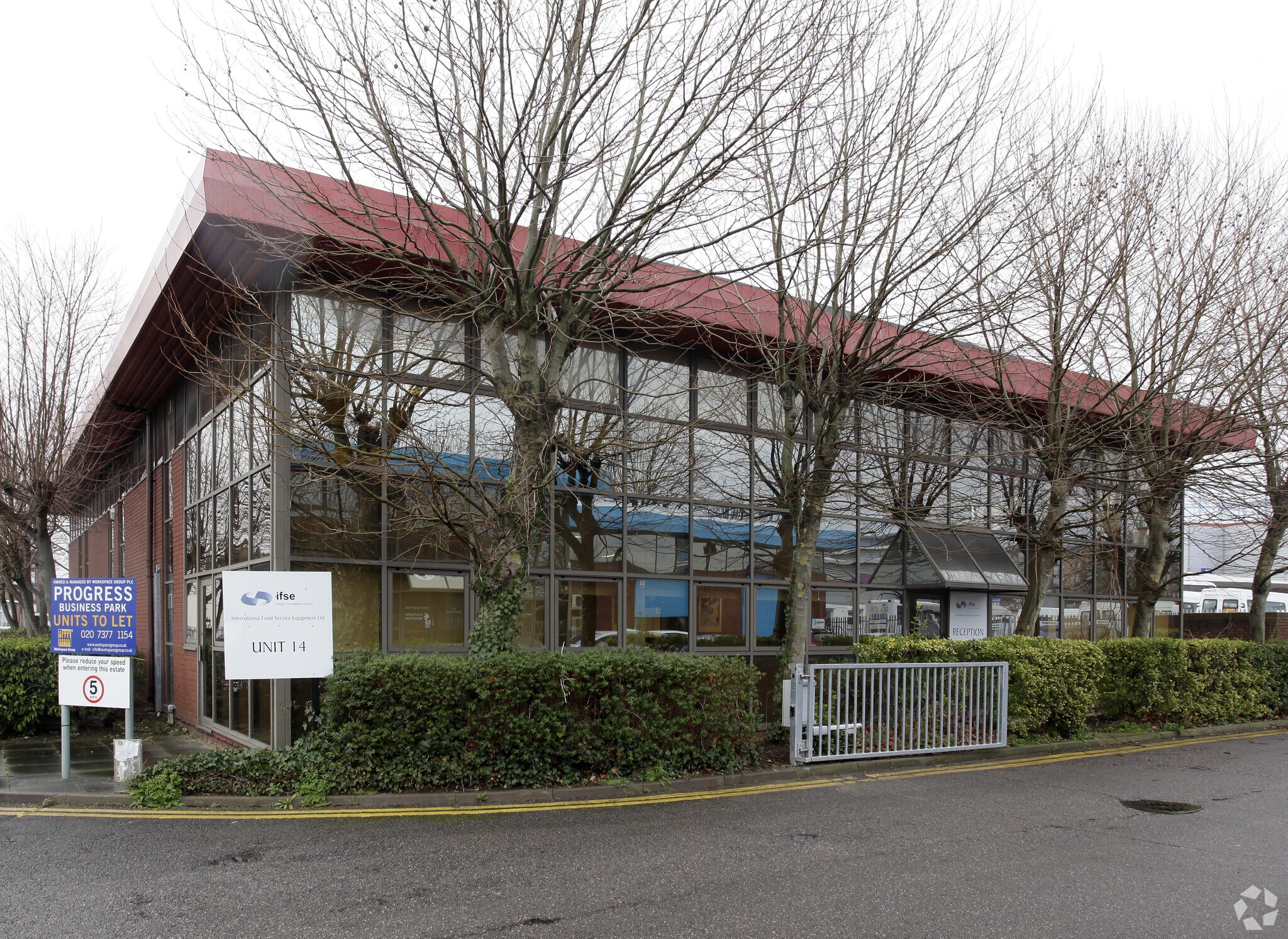 Progress Way, Croydon à louer Photo principale– Image 1 sur 4