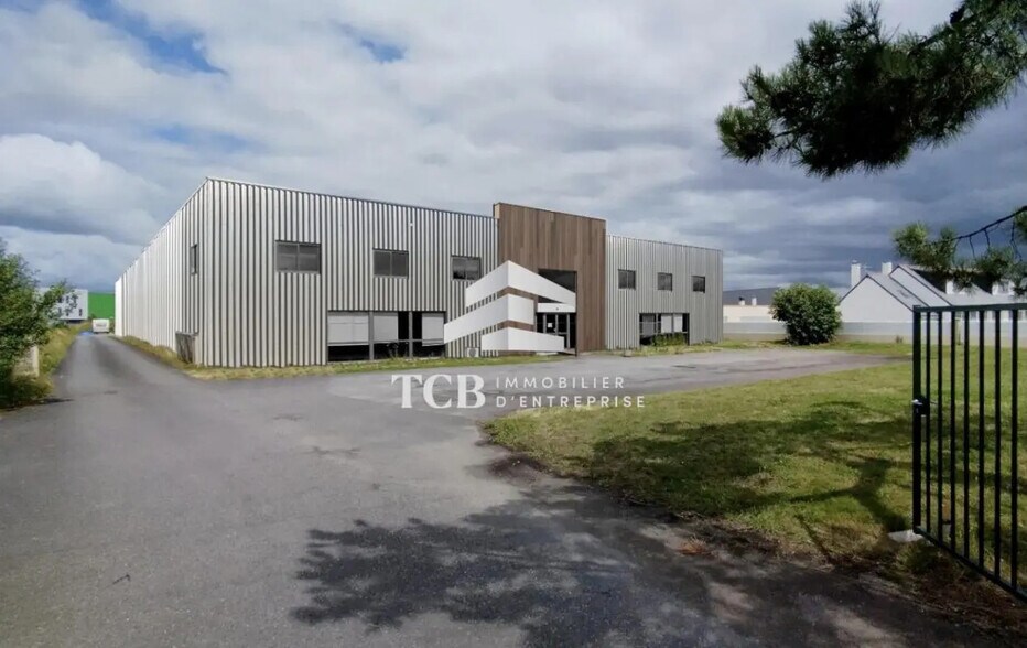 Industriel/Logistique dans Couëron à louer - Photo de l’immeuble – Image 2 sur 16