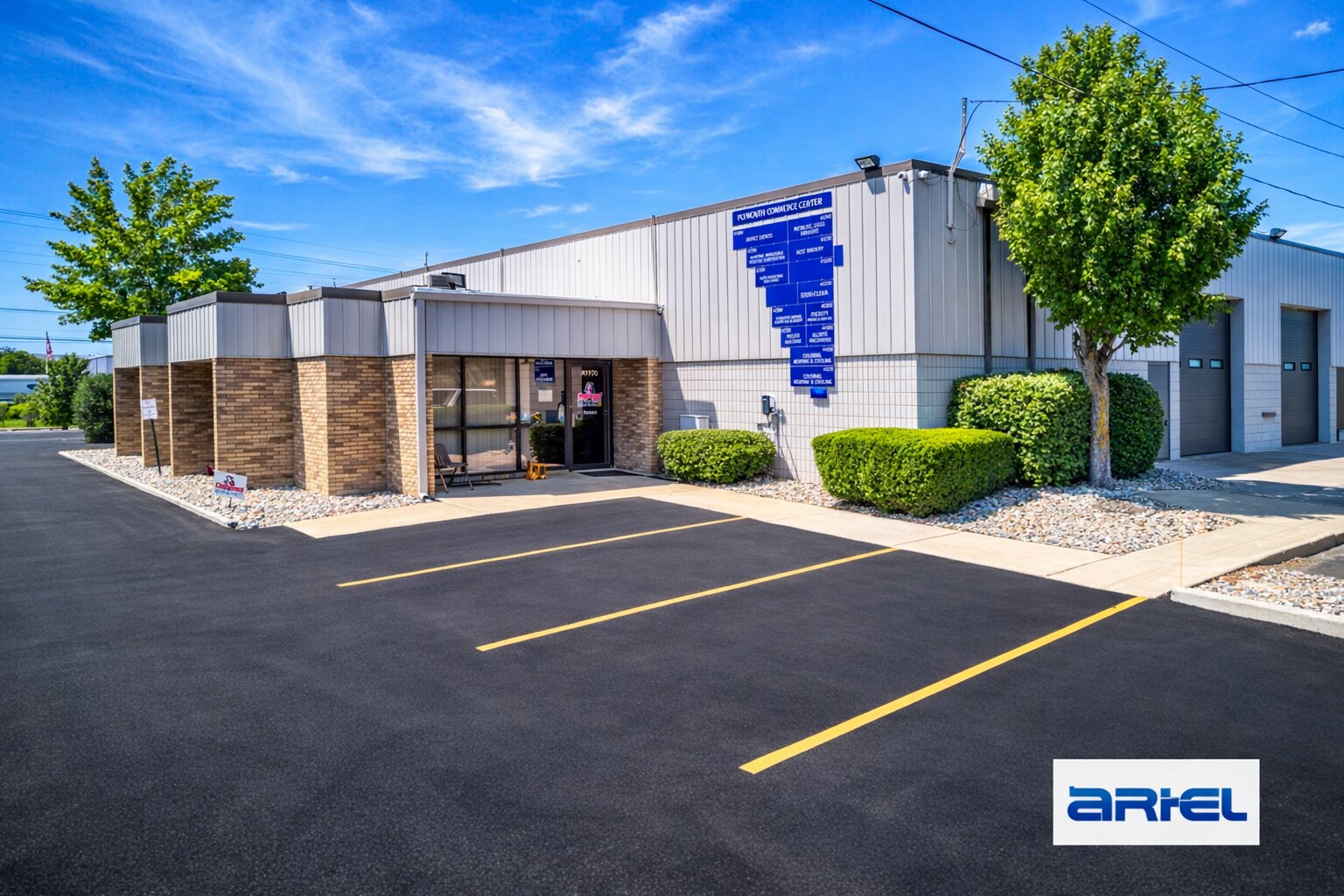 41170-41300 Joy Rd, Plymouth, MI à louer Photo principale– Image 1 sur 4