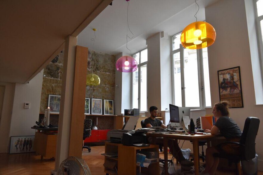 Bureau dans Lyon à louer - Photo de l’immeuble – Image 2 sur 5