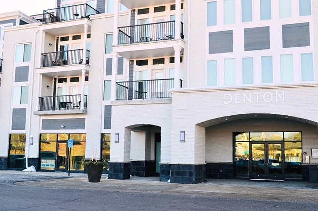 5901 NW 63rd Ter, Kansas City, MO à louer Photo de l’immeuble– Image 1 sur 4