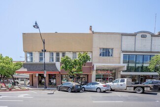 Plus de détails pour 123 E Main St, Visalia, CA - Local commercial à vendre