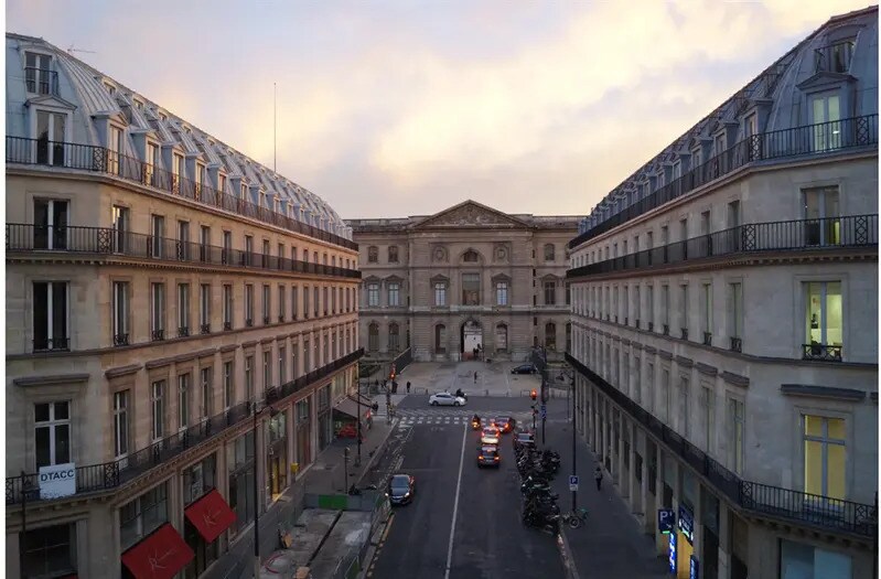 Local commercial dans Paris à louer - Photo de l’immeuble – Image 2 sur 2