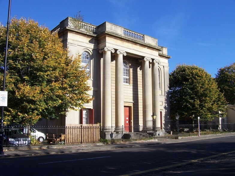Brunswick Sq, Bristol à louer - Photo de l’immeuble – Image 2 sur 2