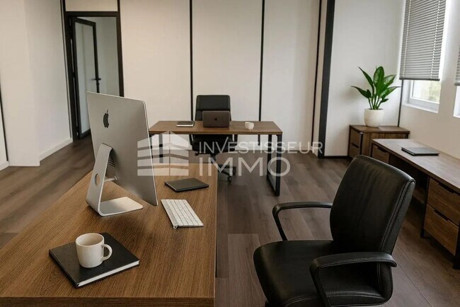 Plus de détails pour Bureau à louer