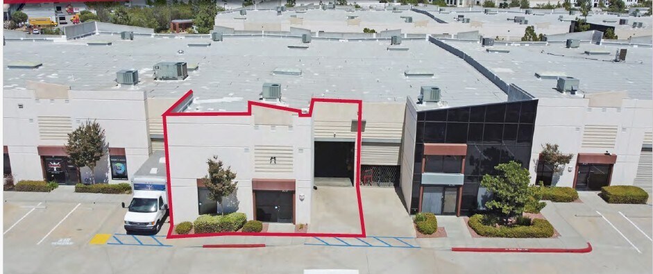 42225 Remington Ave, Temecula, CA à vendre - Photo de l’immeuble – Image 1 sur 4