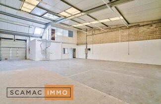 Plus de détails pour Bureau, Industriel/Logistique à louer