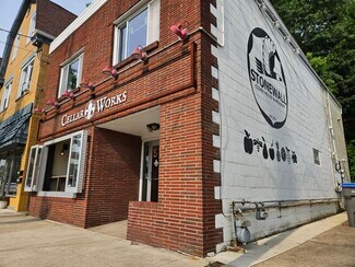 Plus de détails pour 723 Allegheny River Blvd, Verona, PA - Local commercial à louer