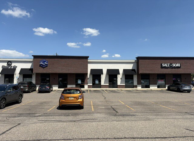 3271-3299 Rochester Rd, Troy, MI à louer - Photo de l’immeuble – Image 2 sur 6