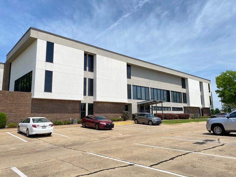 3007 Knight St, Shreveport, LA à louer - Photo de l’immeuble – Image 2 sur 12