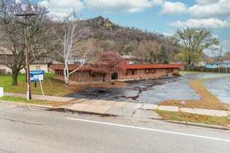 Plus de détails pour 2031 32nd St S, La Crosse, WI - Bureau à louer