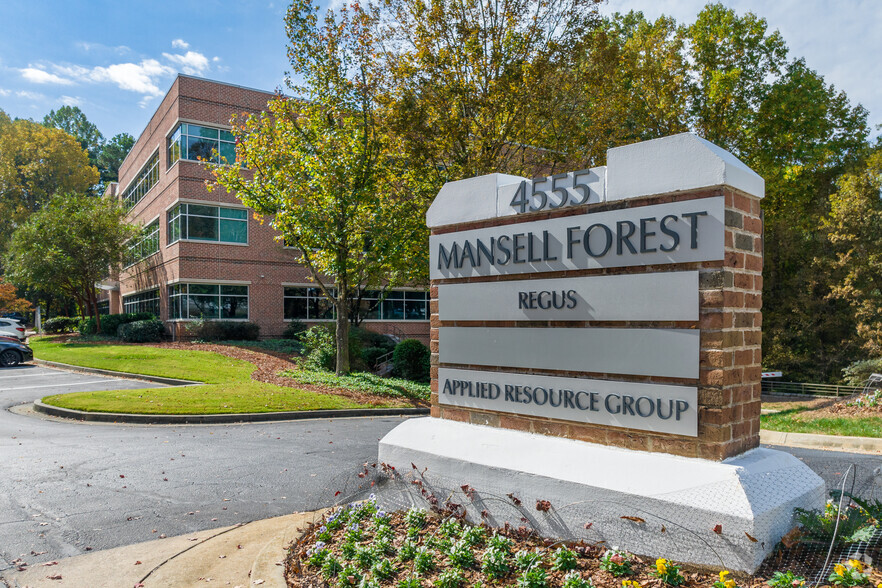 4555 Mansell Rd, Alpharetta, GA à louer - Photo de l’immeuble – Image 2 sur 13