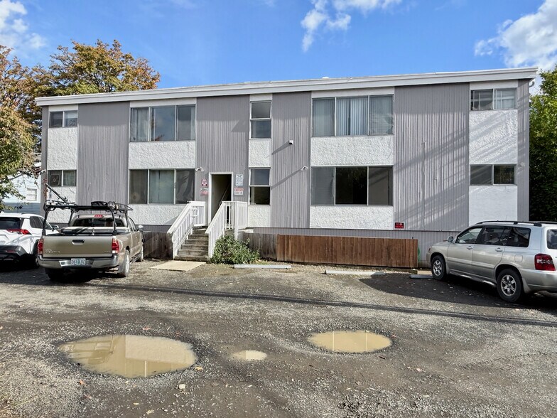 426 NW 11th St, Corvallis, OR à vendre - Photo de l’immeuble – Image 3 sur 17