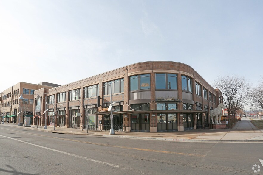 325 S Teller St, Lakewood, CO à louer - Photo principale – Image 1 sur 4