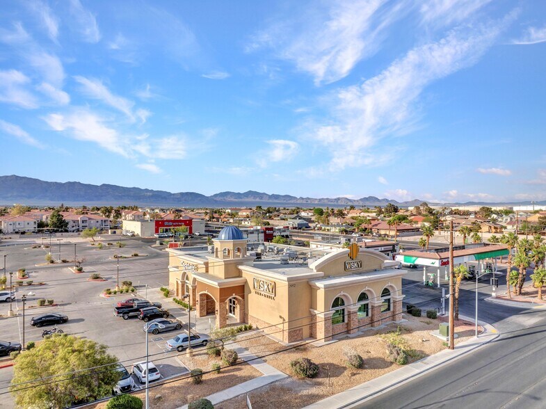 2992 W Cheyenne Ave, North Las Vegas, NV à vendre - Photo de l’immeuble – Image 3 sur 11