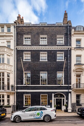 Plus de détails pour 48 Charles St, Londres - Bureau à louer