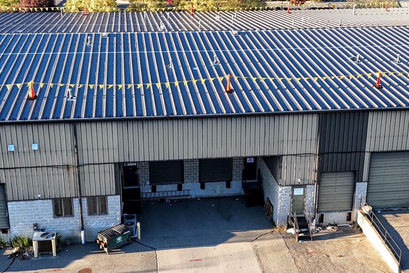 230 West Parkway, Pompton Plains, NJ 07444 - Lot 8 -  - Photo intérieure - Image 1 of 45