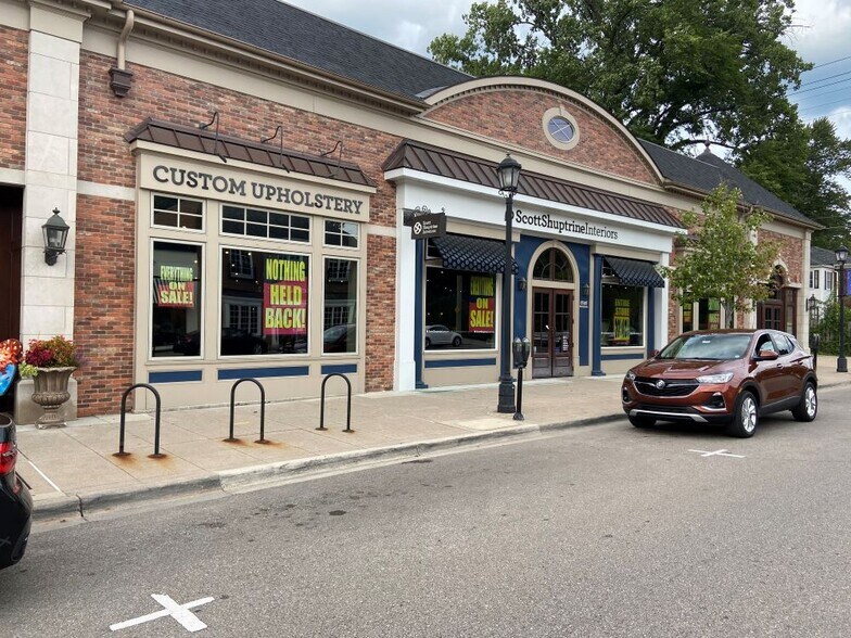 17141-17145 Kercheval Ave, Grosse Pointe, MI à louer - Photo de l’immeuble – Image 2 sur 15