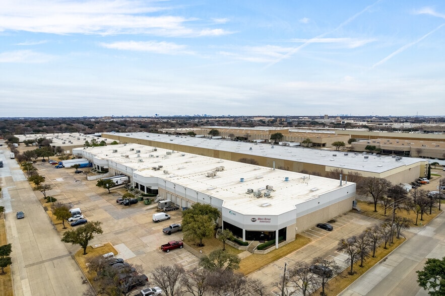 1441 Patton Pl, Carrollton, TX à louer - Aérien – Image 2 sur 8