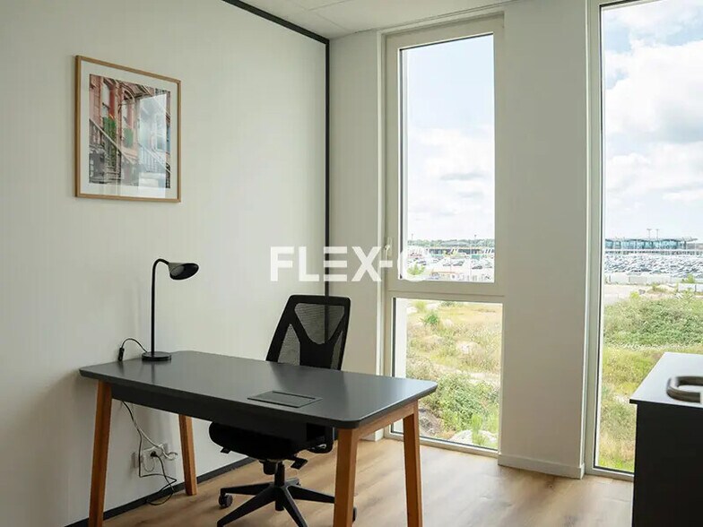 31 Rue Caroline Aigle, Mérignac à louer - Photo de l’immeuble – Image 2 sur 8