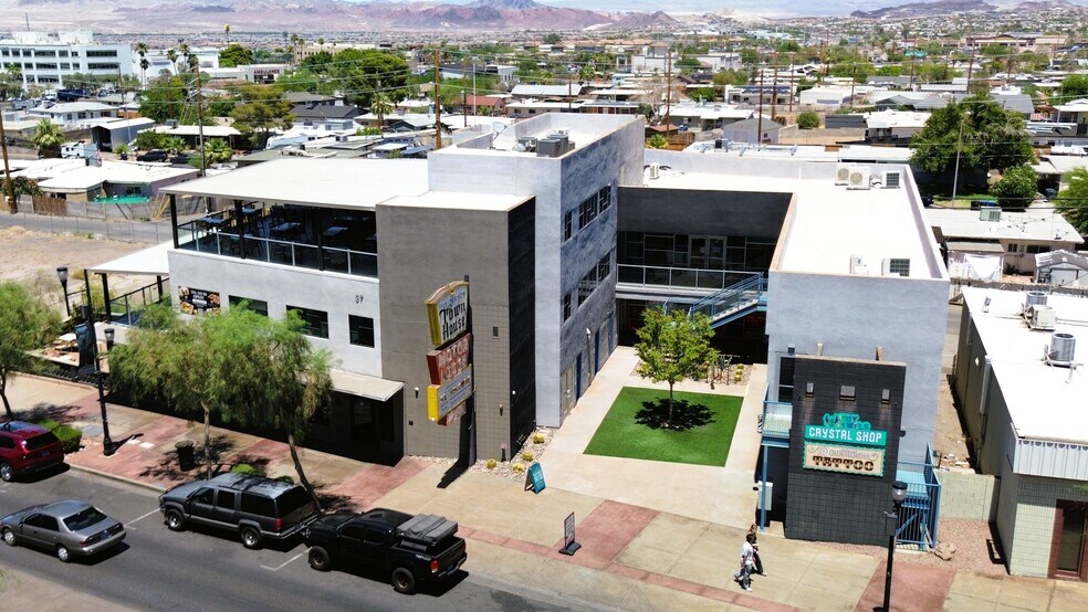 37 S Water St, Henderson, NV à vendre - Photo de l’immeuble – Image 1 sur 7