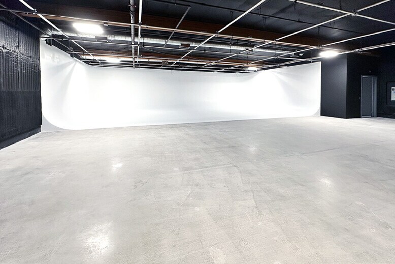 1101-1117 W Isabel St, Burbank, CA à vendre - Photo intérieure – Image 3 sur 12