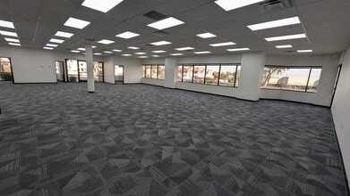 9831 S 51st St, Phoenix, AZ à louer Photo intérieure– Image 2 sur 11