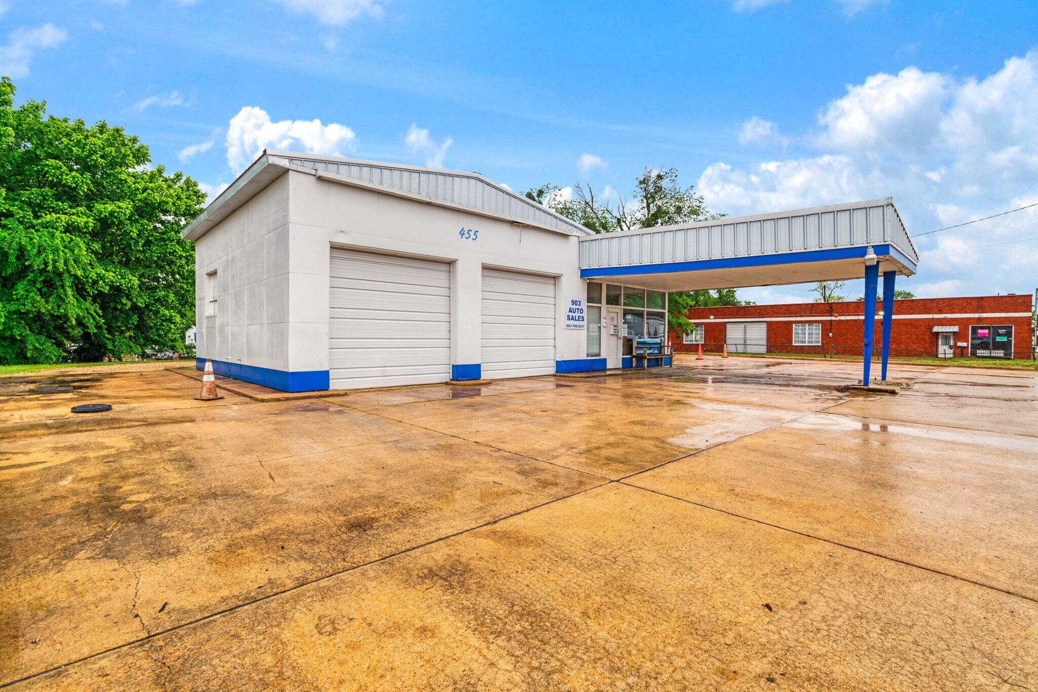 455 N Main St, Paris, TX à vendre Photo de l’immeuble– Image 1 sur 19