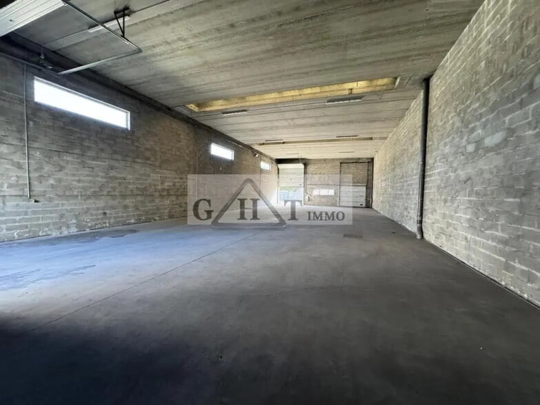 Bureau dans Champigny-sur-Marne à louer - Photo intérieure – Image 1 sur 3